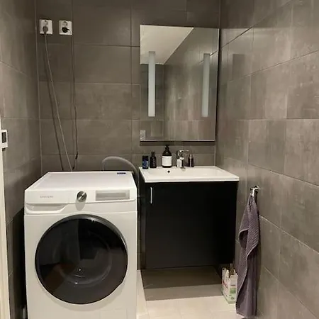 Apartamento Modern In Trendy And Central Gruenerlokka